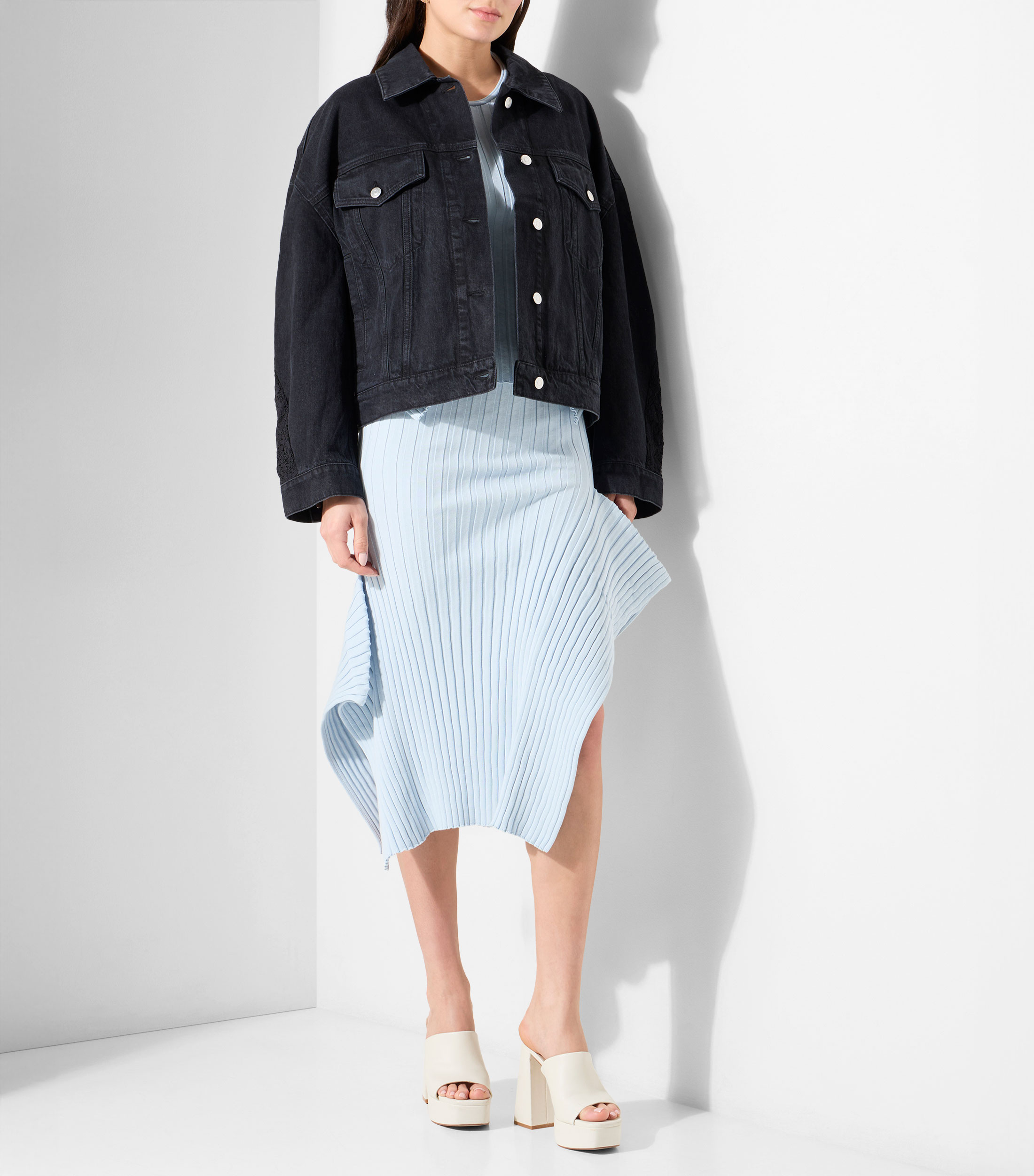 Falda midi de corte recto lisa Mujer